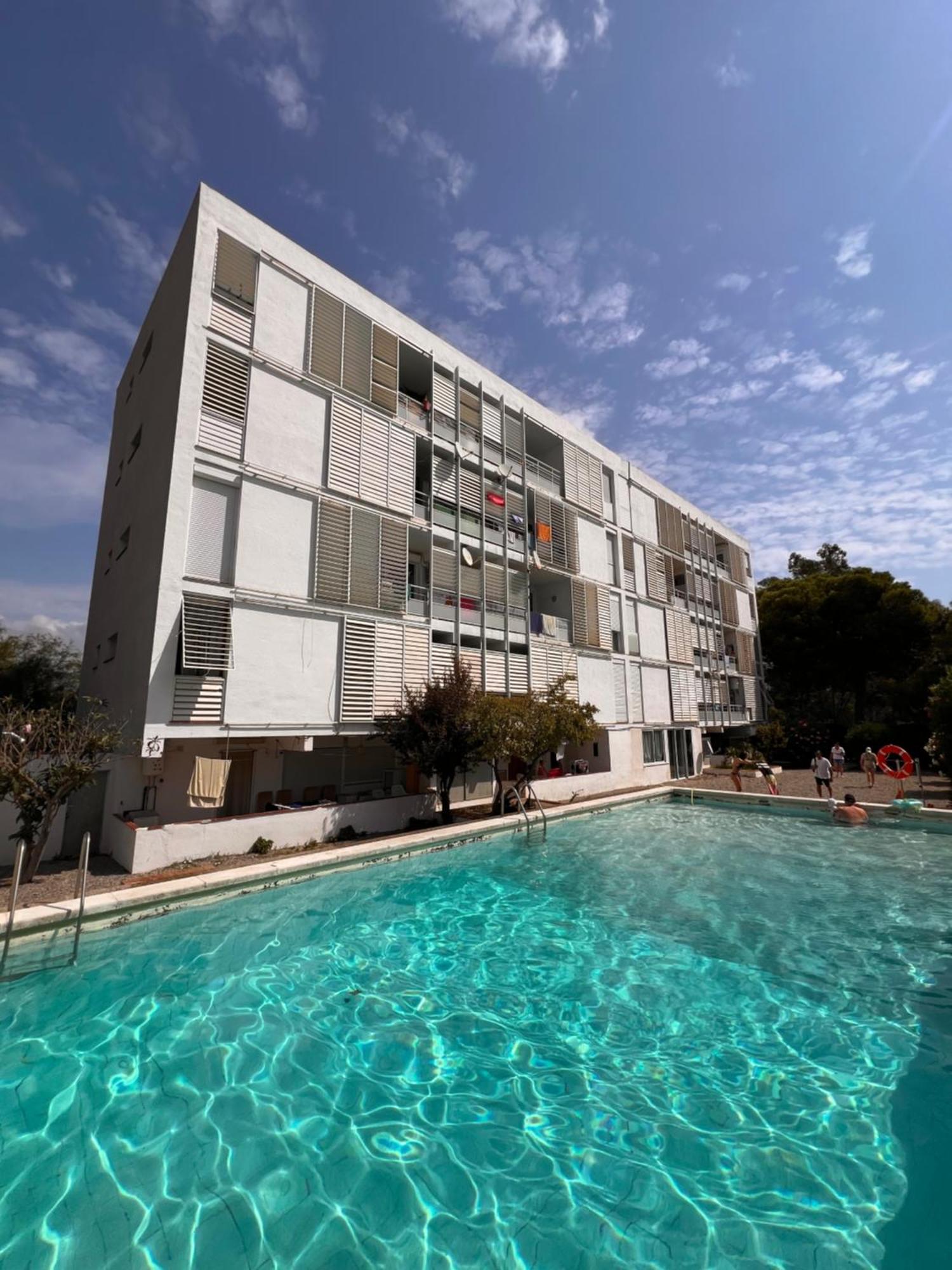 3 Room Apartment, 500M To Beach, Swimming Pool, Nice Terrace Rosas Exterior foto